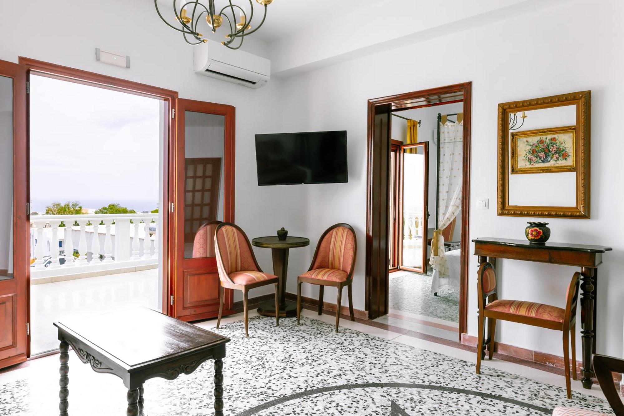Kaminia Homes