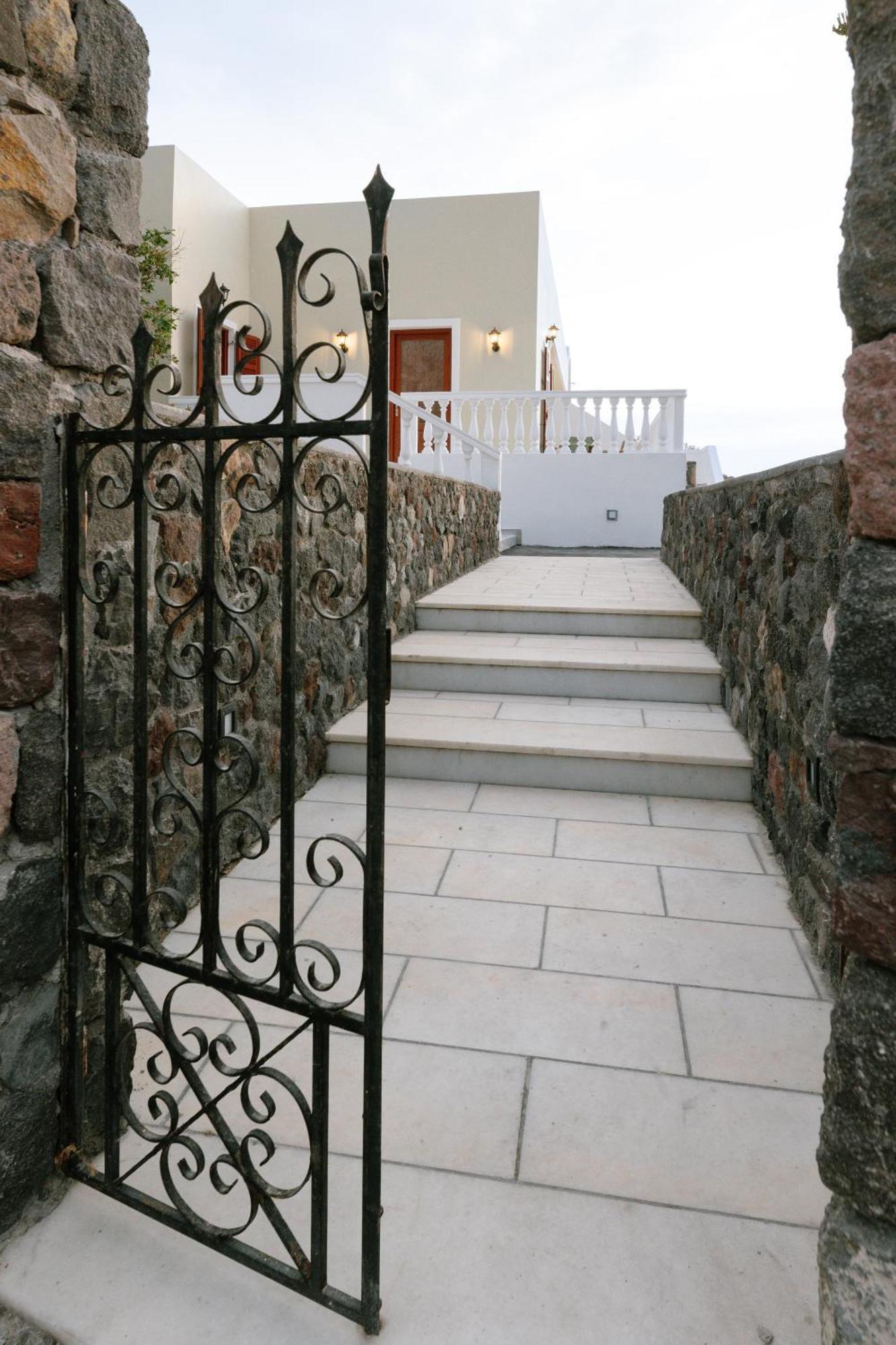 Kaminia Homes Éxo Goniá